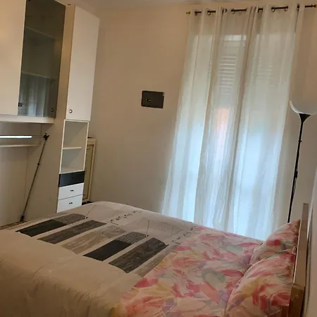Casaury-torinometrostop Turin
