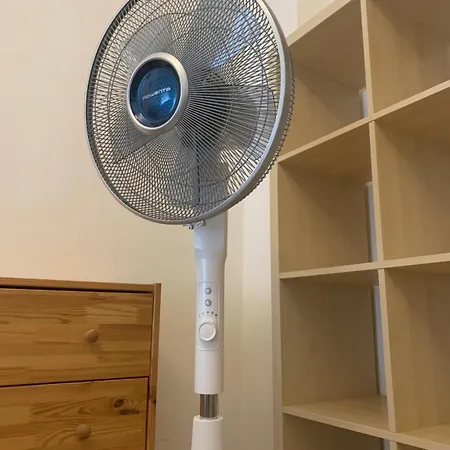 Casaury-torinometrostop Apartman