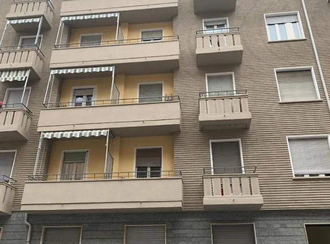 Casaury-torinometrostop Turin