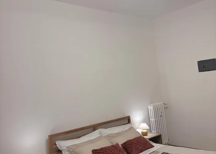 Casaury-torinometrostop * Turin
