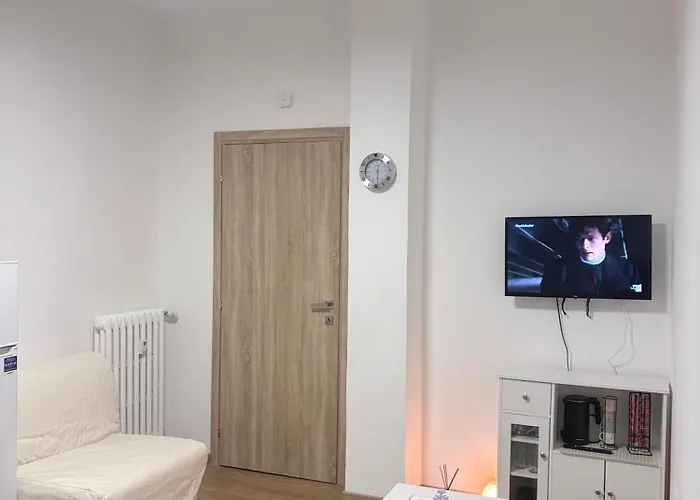 Casaury-torinometrostop Апартаменты *